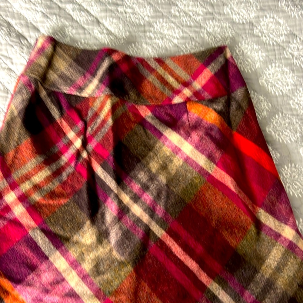 Women’s wool skirt